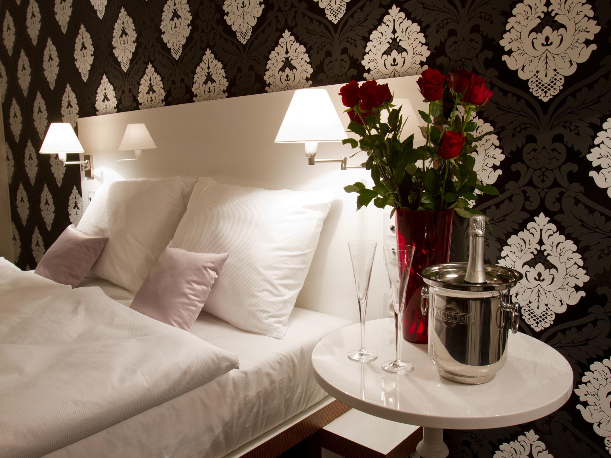 Ea Hotel Tereziansky Dvur Hradec Králové Kültér fotó