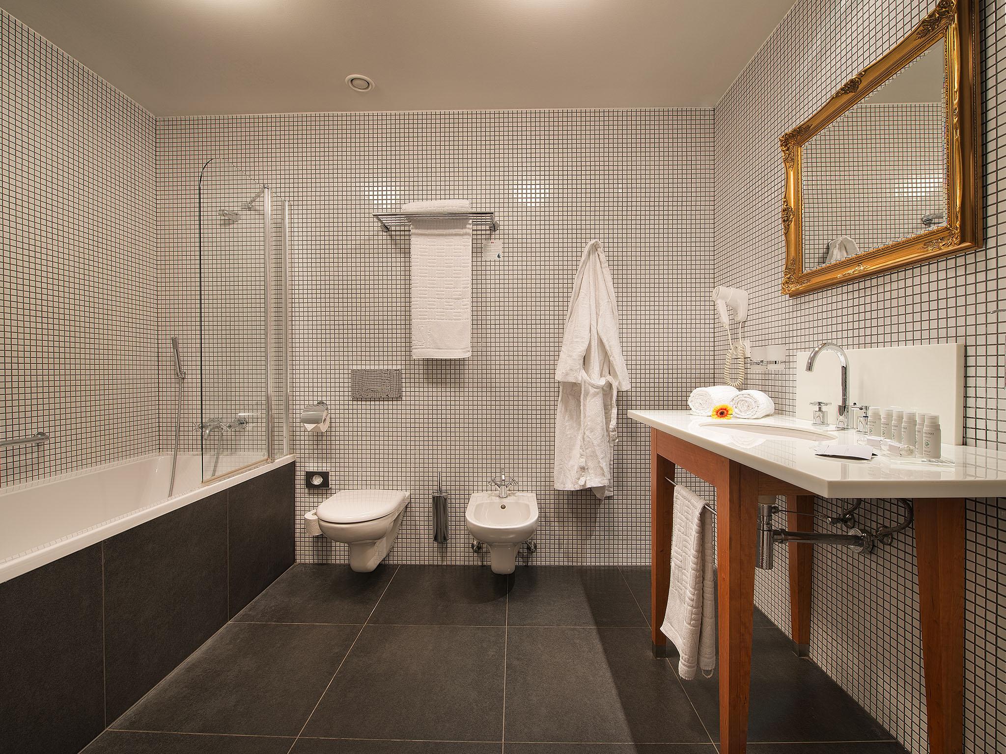Ea Hotel Tereziansky Dvur Hradec Králové Kültér fotó